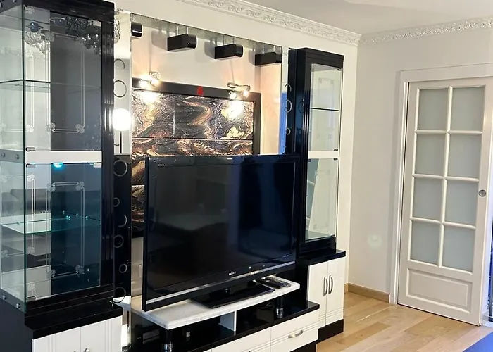 Superb Modern Near Gare De Lyon Bercy F4
